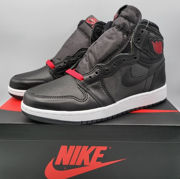 NEW Youth 4Women 5.5 Jordan 1 High Black Satin - 575441-060